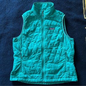 Patagonia Women’s Size XL Primaloft Nano Puff Vest